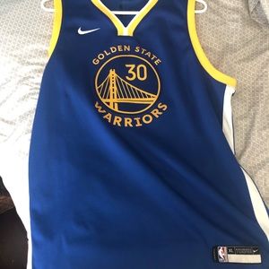 Size Youth XL | Golden State Warriors Stephen Curry Nike Swingman Jersey